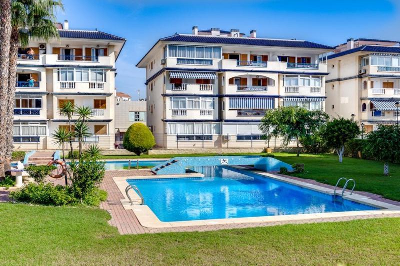 Bungalow Con Terraza La Mata 拉马他 外观 照片