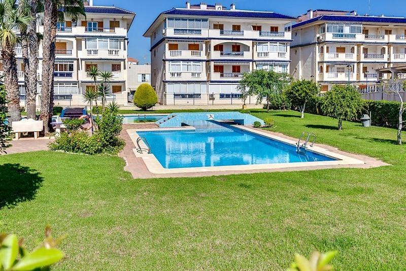 Bungalow Con Terraza La Mata 拉马他 外观 照片